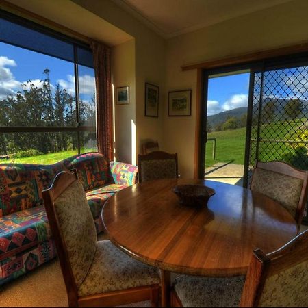 Plovers Ridge Country Retreat Lilydale Quarto foto